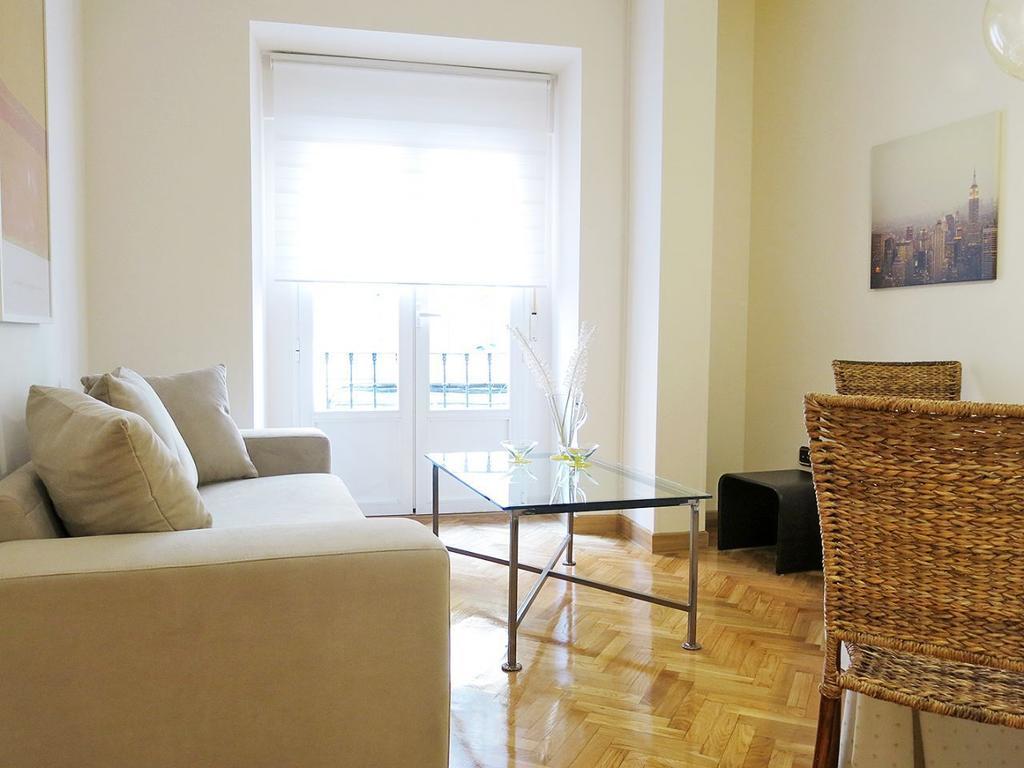 Almaden Apartment Madrid Szoba fotó